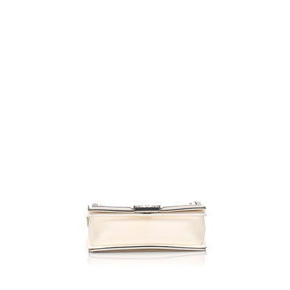 Medium Timeless Le Boy Lambskin Leather Shoulder Bag White