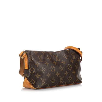 Louis-Vuitton Louis Vuitton Monogram Trotteur Brown