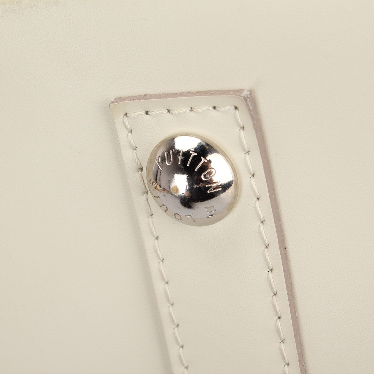 Louis-Vuitton Epi Alma PM Ivory
