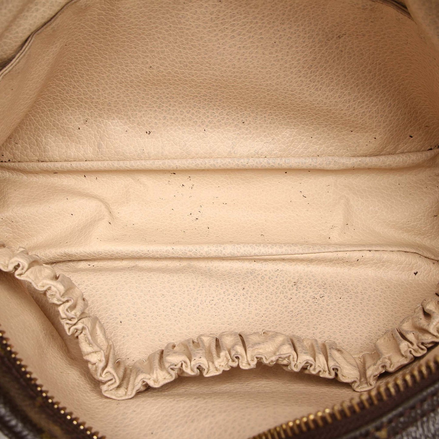 Louis-Vuitton Monogram Cosmetic Pouch Trousse Toilette 23