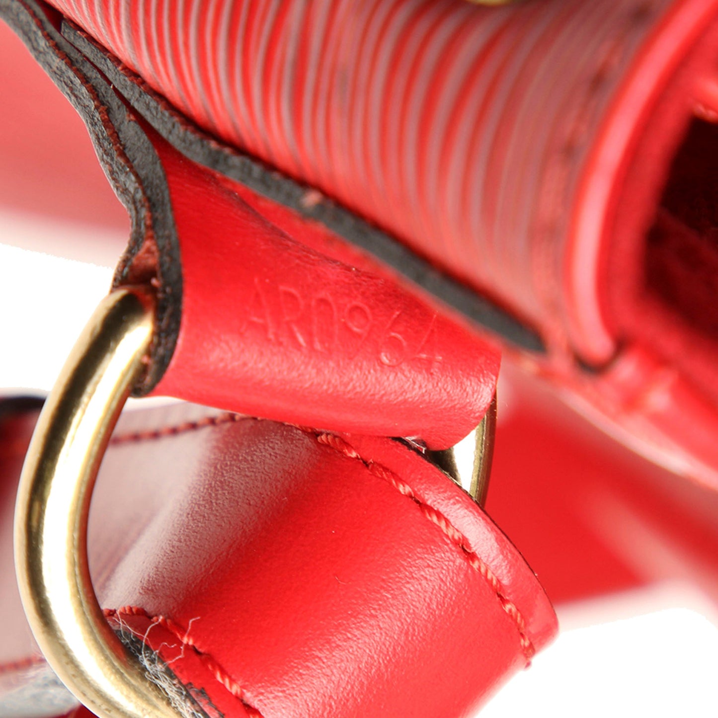 Louis-Vuitton Epi Petit Noe Red