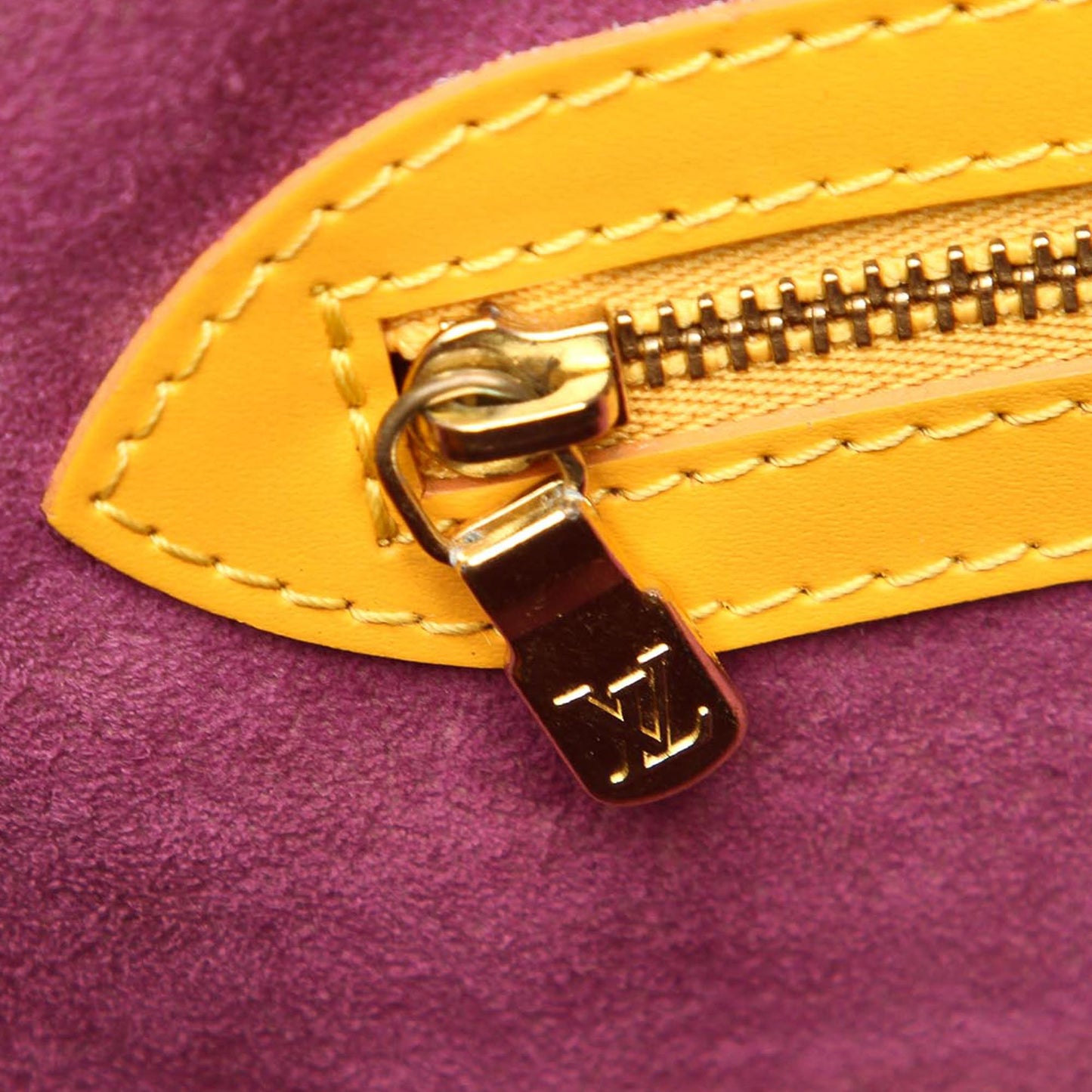 Louis-Vuitton Epi Lussac Brown