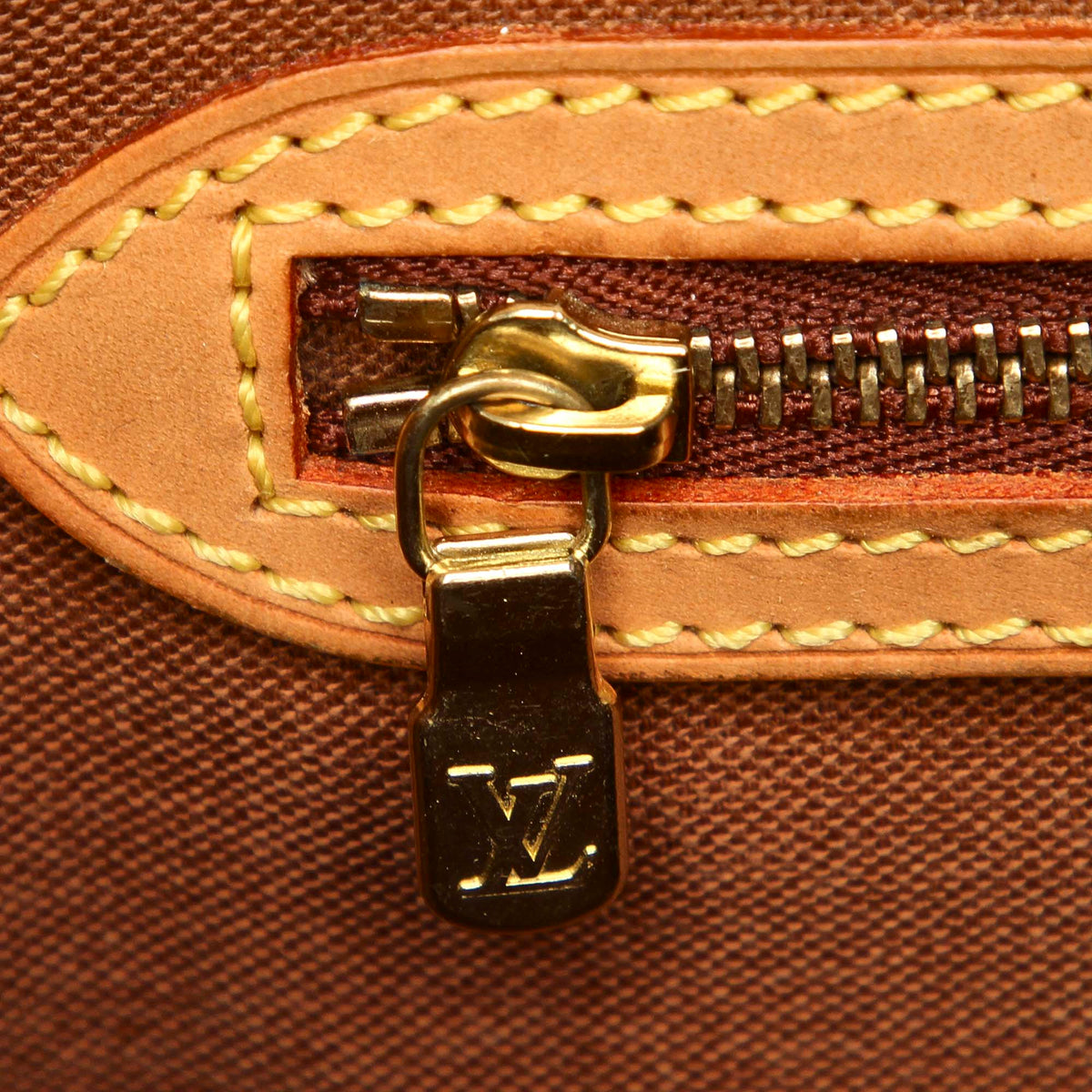 Louis-Vuitton Monogram Sologne Brown