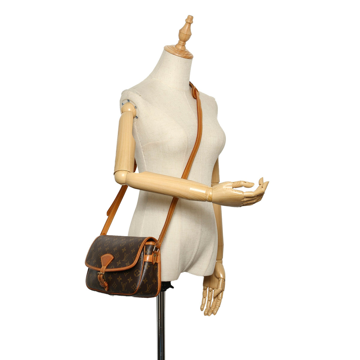 Louis-Vuitton Monogram Sologne Brown