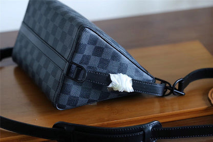 Franco Shops - Louis Vuittons  - 10462