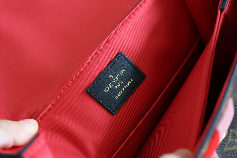 The Franco Shops - Louis Vuittons  - 7991
