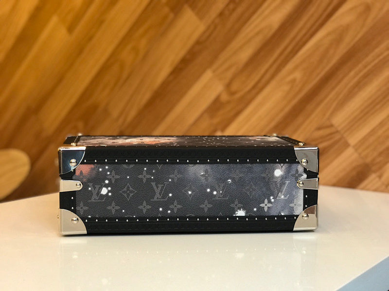 Franco Shops - Louis Vuittons  - 9506