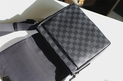Franco Shops - Louis Vuittons  - 10415
