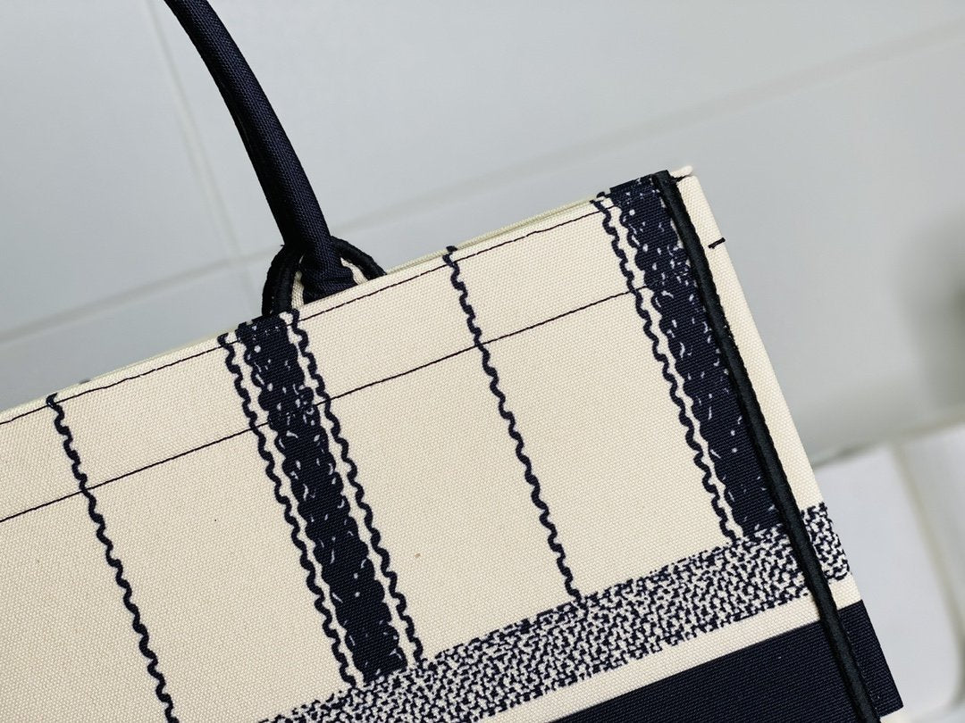 Luxury Edition Bags DIR 117