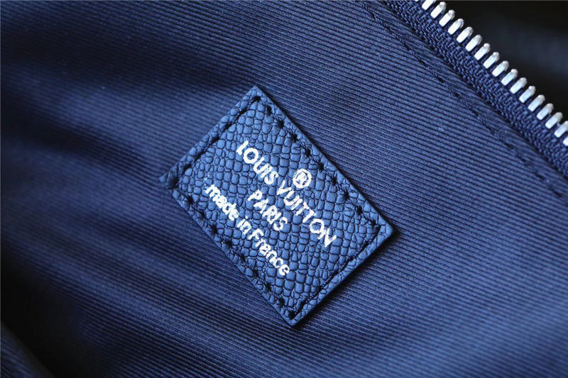 Franco Shops - Louis Vuittons  - 9808