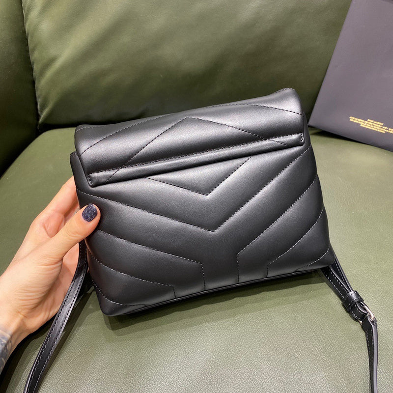 Yves Saint Laurent - Bags