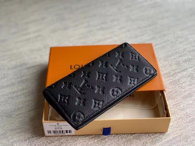 Franco Shops - Louis Vuittons  - 15759