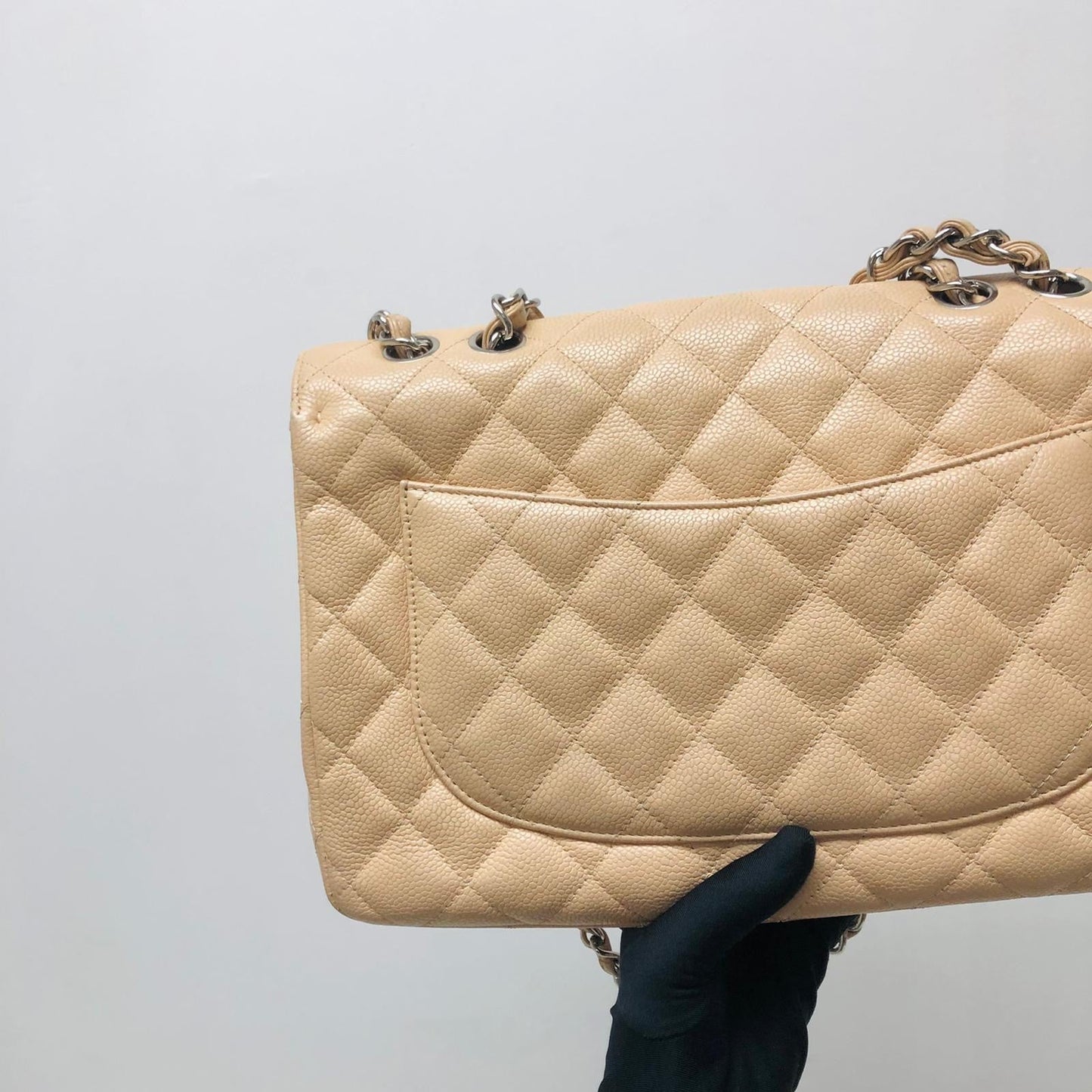 Single Flap Jumbo in Beige Caviar with SHW