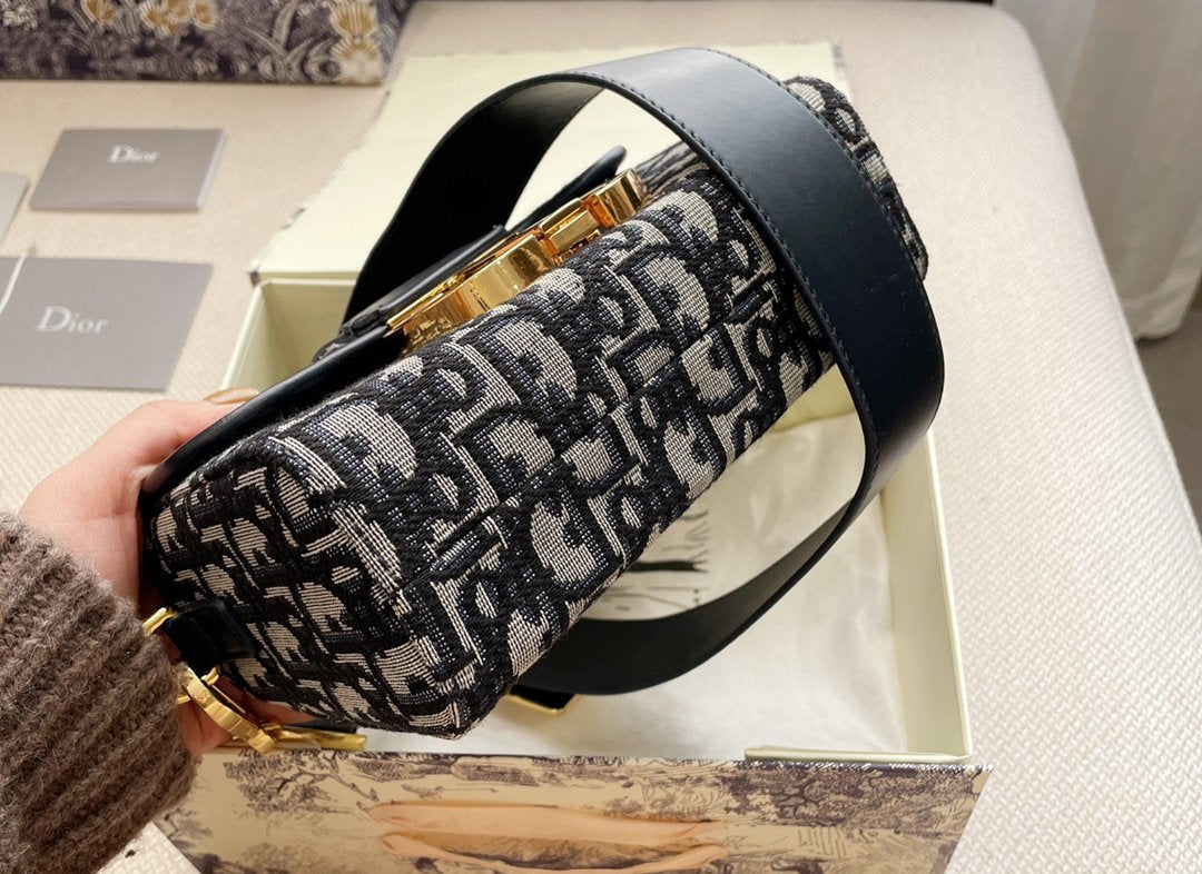 Luxury Edition Bags DIR 042