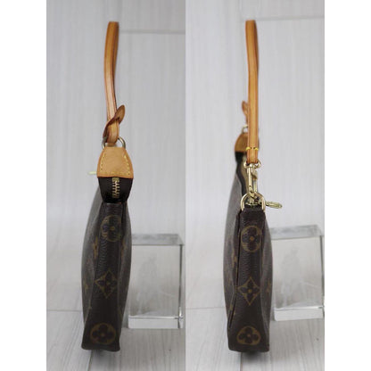 Rank A ｜   LV Monogram Pochette Accessoires ｜090305