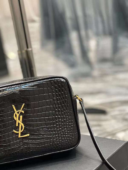 Yves Saint Laurent - Bags