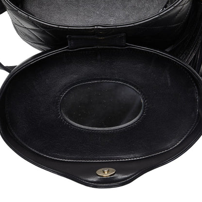 Chanel CC Tassel Quilted Leather Vanity Crossbody Bag Leather Crossbody Bag in Good condition