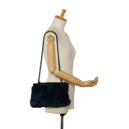 Chanel CC Fur Chain Shoulder Bag Leather Shoulder Bag in Good condition