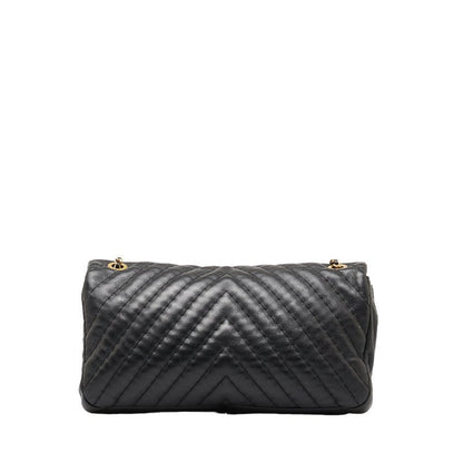 Chanel Chevron Medallion Charm Flap Bag Leather Shoulder Bag in Good condition