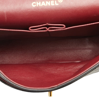 Chanel Medium Classic Double Flap Bag  Leather Shoulder Bag in Good condition