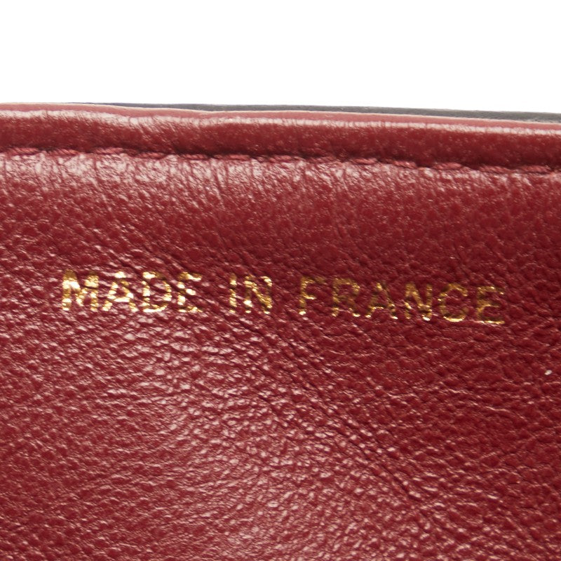 Chanel Medium Classic Double Flap Bag  Leather Shoulder Bag in Good condition