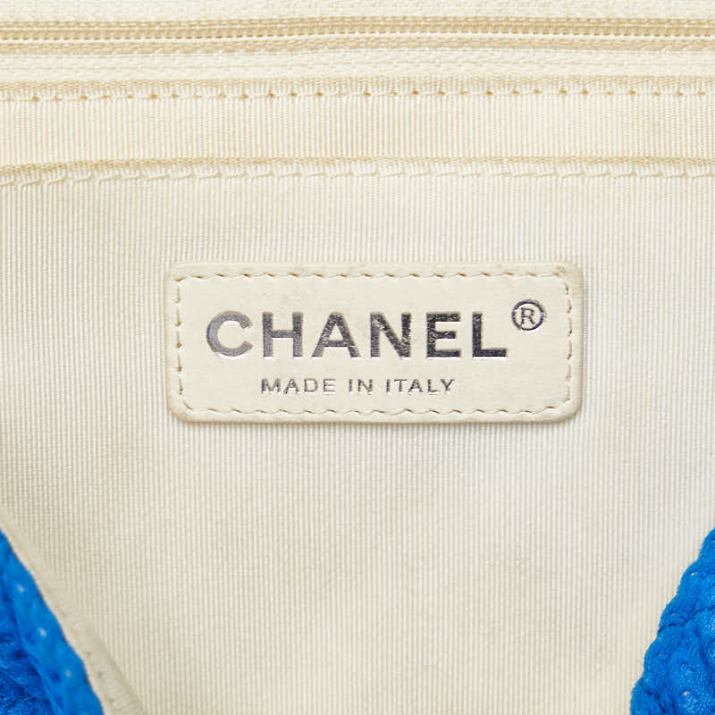 Chanel Jumbo Canvas Single Flap Bag Canvas Shoulder Bag in Good condition