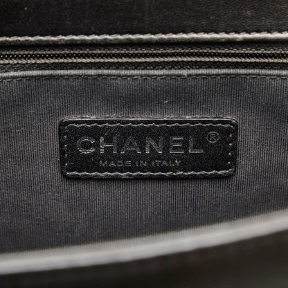 Chanel Large Bicolor Le Boy Flap Bag Leather Shoulder Bag in Good condition