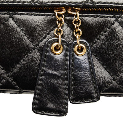 Chanel Quilted Leather Chain Vanity Bag Leather Vanity Bag in Good condition