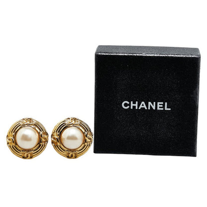 Chanel CC Pearl Clip On Earrings  Metal Earrings in Excellent condition