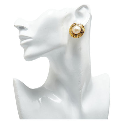 Chanel CC Pearl Clip On Earrings  Metal Earrings in Excellent condition