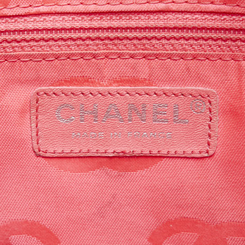 Chanel Cambon Quilted Leather Tote Bag Leather Tote Bag in Good condition