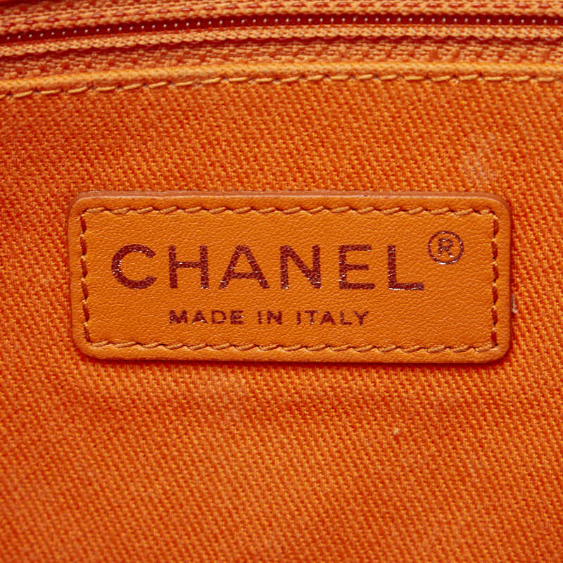 Chanel Canvas Deauville Bowling Bag Canvas Handbag in Good condition