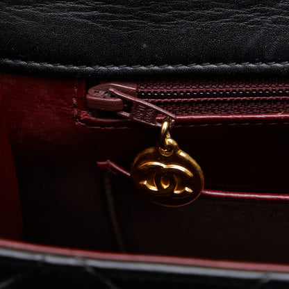 Chanel Maxi Classic Single Flap Bag Leather Shoulder Bag in Good condition