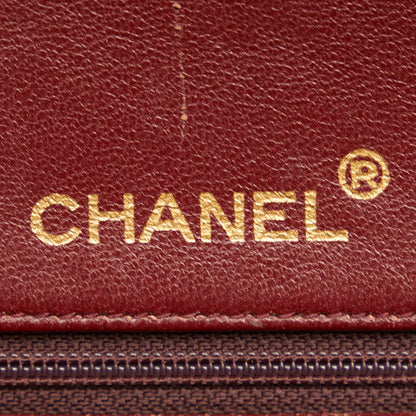Chanel Medium Classic Double Flap Bag Leather Shoulder Bag in Good condition