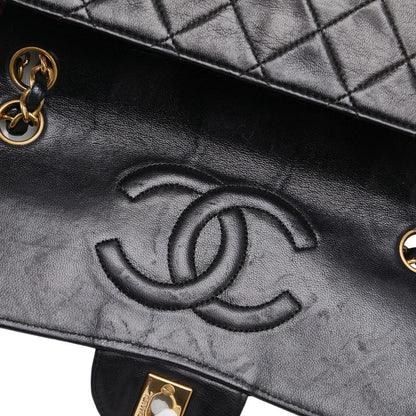 Chanel CC Quilted Leather Chain Flap Bag Leather Shoulder Bag in Good condition