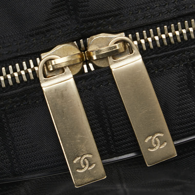 Chanel New Travel Line Tote Bag Canvas Tote Bag in Good condition