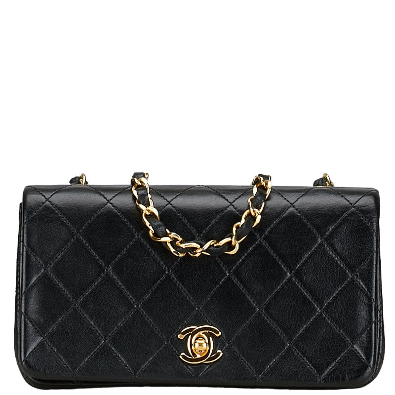 Chanel CC Quilted Leather Full Flap Bag Leather Shoulder Bag in Good condition