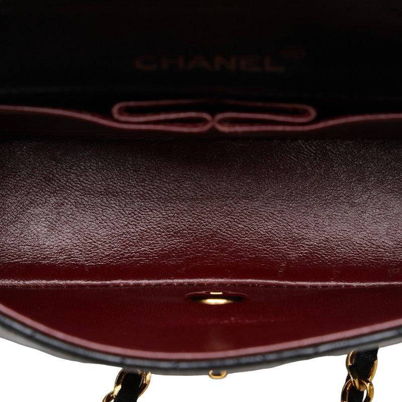 Chanel CC Quilted Leather Full Flap Bag Leather Shoulder Bag in Good condition