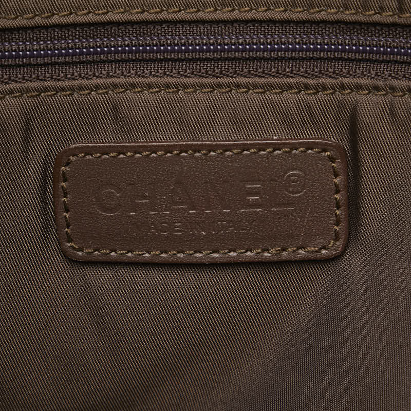 Chanel New Travel Line Tote Bag Canvas Tote Bag in Good condition