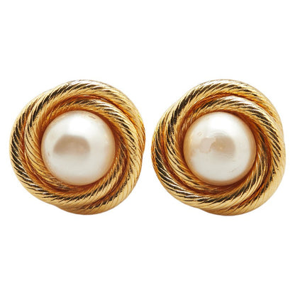Chanel Pearl Vintage Earrings