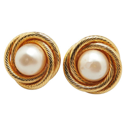 Chanel Pearl Vintage Earrings