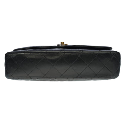 CHANEL Amazing Classic Double flap shoulder bag in black quilted lambskin, GHW