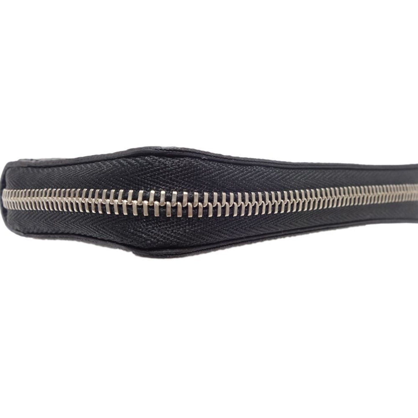 LOUIS VUITTON Zippy wallet