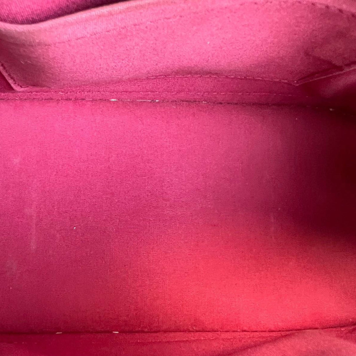 Louis-Vuitton Alma BB Vernis Leather Pink GHW