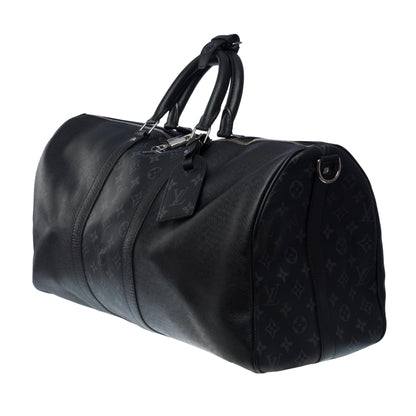 LOUIS VUITTON Keepall 50 Taigarama Travel bag in black canvas and leather , SHW