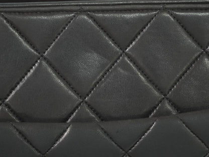 Chanel Shopping