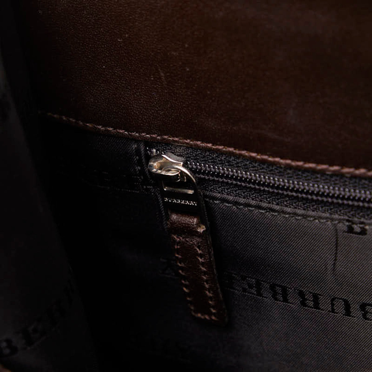 BURBERRY Nova Check Tote