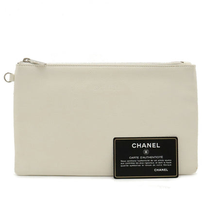 Chanel On the road