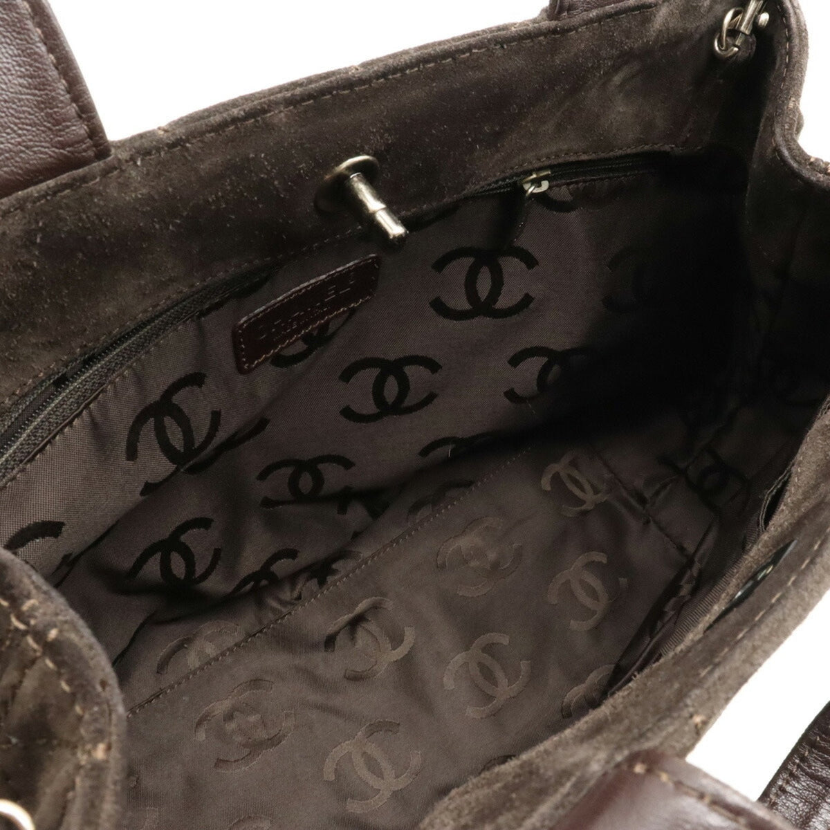 Chanel 2,55