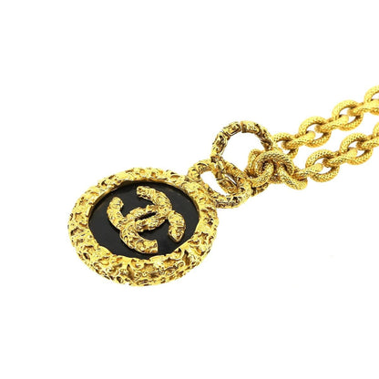 Chanel Medaillon